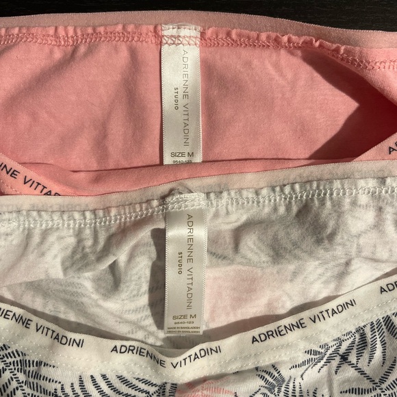 Adrienne Vittadini Pink and White Leaf Pattern Underwear - Picture 2 of 3